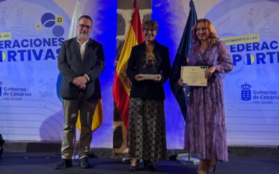 El Gobierno de Canarias reconoce la trayectoria de Catherine Colette en el acto de distinciones deportivas celebrado anoche en Gran Canaria