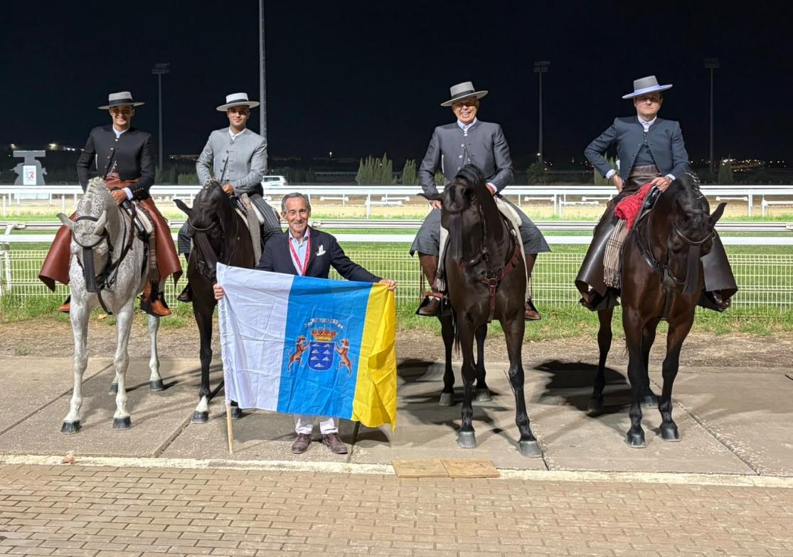 La hípica canaria firma una cuarta plaza por equipos y una octava en Juveniles 0* en el Nacional de Doma Vaquera La hípica canaria firma una cuarta plaza por equipos y una octava en Juveniles 0* en el Nacional de Doma Vaquera